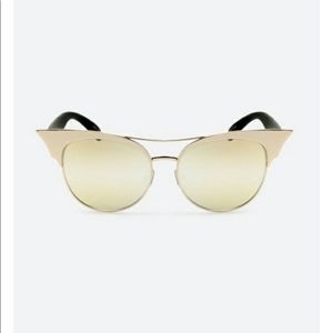Quay Australia Accessories - Quay Australia Sunglasses, Gold Cat Eyes Quay Australia Accessories - Quay Australia Sunglasses, Gold Cat Eyes